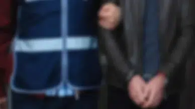17 yaşındaki çocuk üvey babasını av tüfeğiyle öldürdü