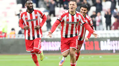 1. Lig’de Zorlu Süreç: Taşdemir’den Taraftara Özür!