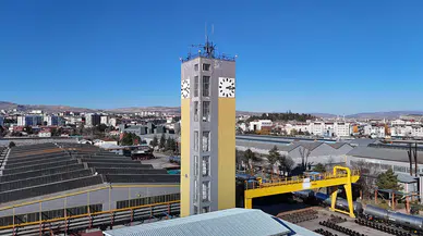 Sivas’ın Hafızası: TÜRASAŞ Saat Kulesi Mesai Saatlerini Belirliyor