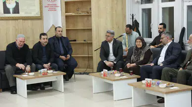 Yusuf Tanrıverdi ve Özgür Kırmızıtaş Huzurevi İftar Programına Katıldı