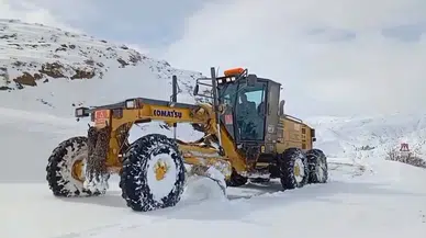 Gemerek’te Karla Mücadele Çalışmaları Aralıksız Sürüyor