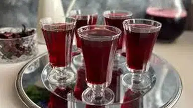 Susatmayan Ramazan şerbeti! Hem iftarlık hem sahurluk!