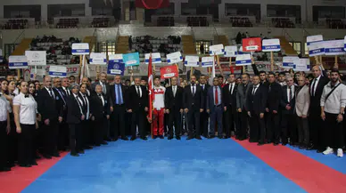 Kick Boks Türkiye Birinciliğinin açılış seremonisi yapıldı
