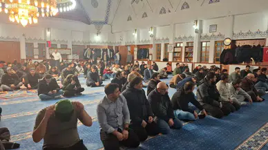 Sivas Yurtlarında Kadir Gecesi Öğrencilerle Manevi Atmosferde Kutlandı