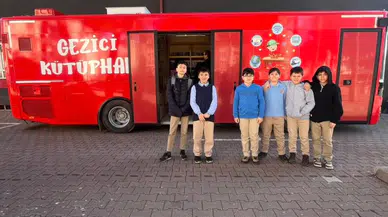 Sivas’ta Gezici Kütüphane Ziya Gökalp Ortaokulu’nda