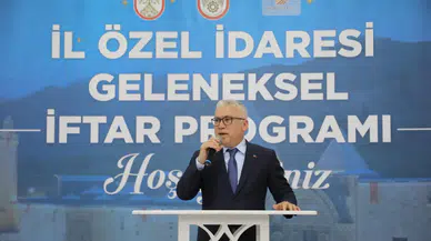 Sivas Valisi Şimşek, İl Özel İdare Personeliyle İftarda Buluştu