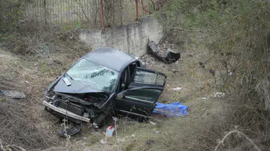 Kastamonu Araç'ta Bayram Faciası: Şarampole Uçan Araçta 1 Ölü, 4 Yaralı
