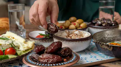 Oruç İnsanı Yavaşlatıyor Ve Farkındalık Kazandırıyor!