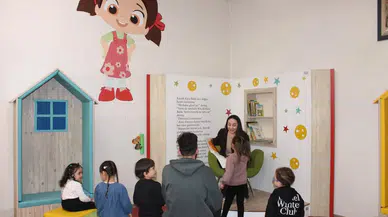Sivas İl Halk Kütüphanesi’nde Çocuklarla Kitap Okuma Etkinliği Yapıldı