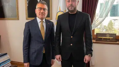 Sivasspor Kulüp Başkanı Burak Özçoban’dan Abdullah Güler’e Ziyaret