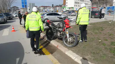 Feci Kaza: Yaralıyı Yol Ortasında Bırakıp Motosikletle Kaçtı!