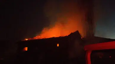 Sandıklı’da Ev Yangını: 78 Yaşındaki Kadın Evsiz Kaldı