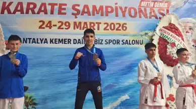 Sivaslı Yusuf Selman Özdemir Türkiye Şampiyonu Oldu
