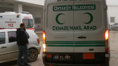 Boşanma aşamasındaki eşini mezarlıkta başından vurarak öldürdü