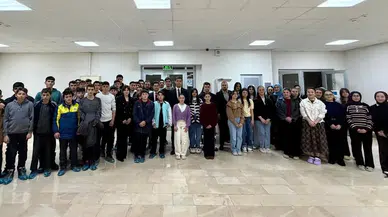 Altınyayla’da Kaymakam Büyükuçar Öğrencilerle İftar Sofrasında
