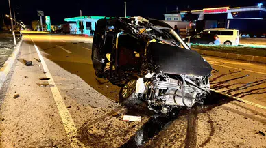 Afyonkarahisar'da tır ile ticari araç çarpıştı: 1 ölü 1 yaralı