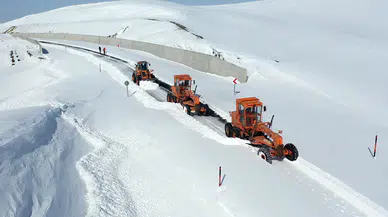 Sivas’ta Tipi Nedeniyle 166 Yol Kapandı: Çalışmalar Sürüyor
