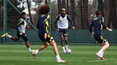 Fenerbahçe, Beşiktaş Derbisi Öncesi Yoğun Antrenmanlarla Hazırlanıyor