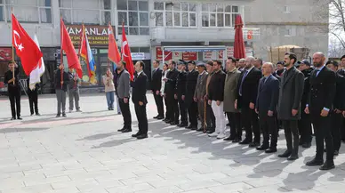 Gölova’da 18 Mart Çanakkale Zaferi Çelenk Töreni Düzenlendi