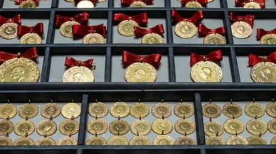 Altın yeniden yükselişte: Gramı 6 bin 418 liradan işlem görüyor