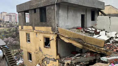 Besni’de Korkutan Çökme: Tahliye Edilen Bina Yağışa Dayanamadı