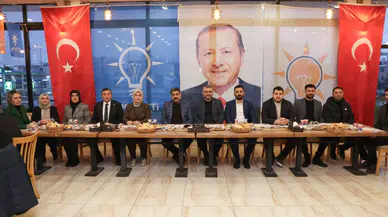 Yıldızeli’nde AK Parti Teşkilatı İftar Sofrasında Buluştu!