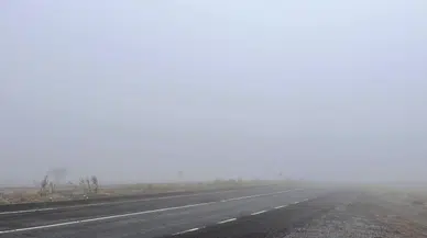 Niğde’de Sabah Saatlerinde Yoğun Sis Sürücülere Zor Anlar Yaşattı