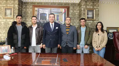 Bayram Altıntaş ve Öğrencilerden Sivas Esnaf Odası’na Ziyaret