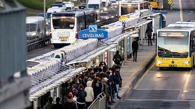 Toplu taşıma ücretsiz oldu! Resmi Gazete'de yayımlandı kimler yararlanacak?