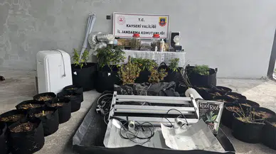Evini Uyuşturucu Laboratuvarına Çevirmiş: Suçüstü Yakalandı
