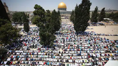 İsrail'den Mescid-i Aksa Kararı: Cuma Namazı Yasaklandı