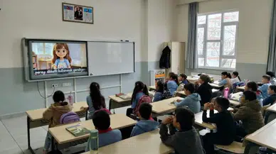 Burhaniye’de Okullarda İlk Ders Finansal Okuryazarlık Oldu
