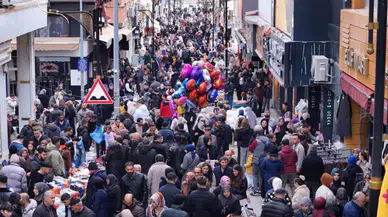 Sivas Bayram Öncesi Gürledi: Gurbetteki Vatandaşlar Memleketine Akın Etti