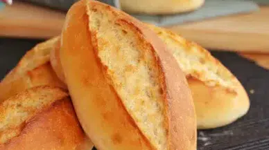 Şarkışla’da Ramazan Ayında 10 Bin Ekmek Ücretsiz Dağıtıldı!