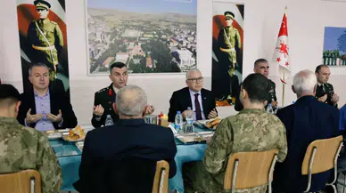 Sivas Valisi Yılmaz Şimşek Mehmetçik İle İftarda Buluştu!