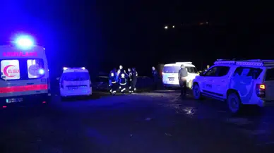 Malatya’da gölet kenarına giden iki arkadaş, bir kişinin suda boğulma anını görüntüledi.