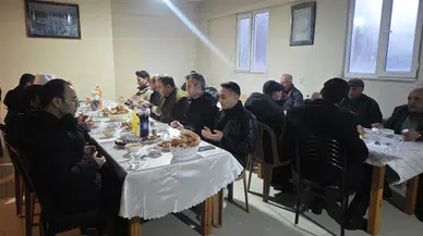 Kaymakam Kahveci Ve Başkan Ayan Vatandaşlarla İftarda Bir Araya Geldi!