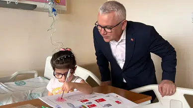Vali Yılmaz Şimşek Minik Hastalara Moral Ziyaretinde Bulundu