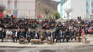 Sivas Zara’da Nevruz’a Kurt ve Şahin Gösterisi Damga Vurdu