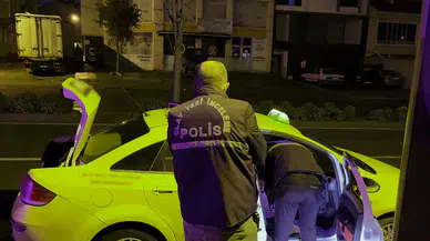 Taksi Şoförü Dehşeti Yaşadı: Müşterisi Tarafından Omzundan Bıçaklandı