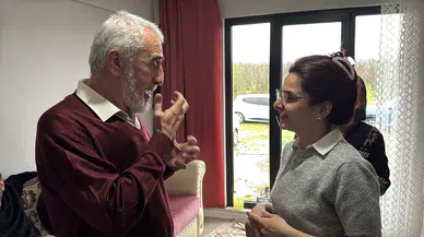 İşaret Diliyle Bayramlaşma: Balcı Çifti Hasret Giderdi