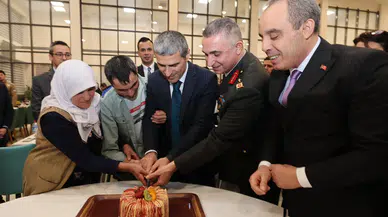 İl Emniyet Müdürlüğü İftar Programında Engelli Bireye Pasta Sürprizi
