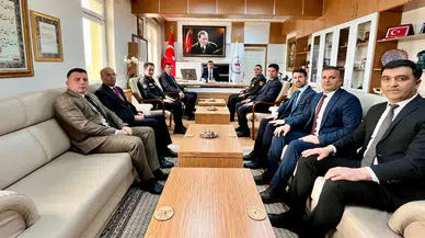 Sivas Altınyayla'da Protokol Personel ile Bayramlaştı: Birlik Mesajı