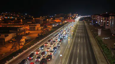 Tatilcilerin Dönüş Yolculuğu Başladı: Polatlı'da Trafik Havadan Görüntülendi