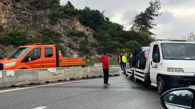 Sakar Geçidi’nde Otomobil Kazası: Yaralılar Var