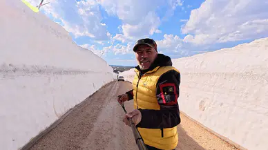 6 Metrelik Kar: Rüzgar Enerji Santrali Yolu Kapandı