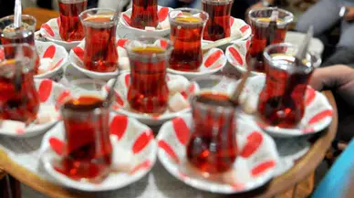 Tiryakilere kötü haber: Çaya zam geldi