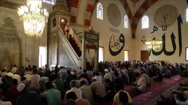 10 Nisan cuma hutbesinde kardeşlik ve birik mesajı