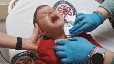 Parkta oynayan 2 yaşındaki çocuğa bıçaklı saldırı