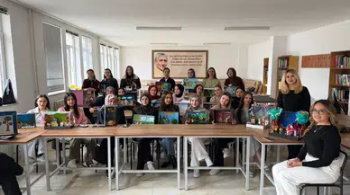 Sivas Çocuk Gelişimi Öğrencilerinden “Masal Kutusu” Atölyesi